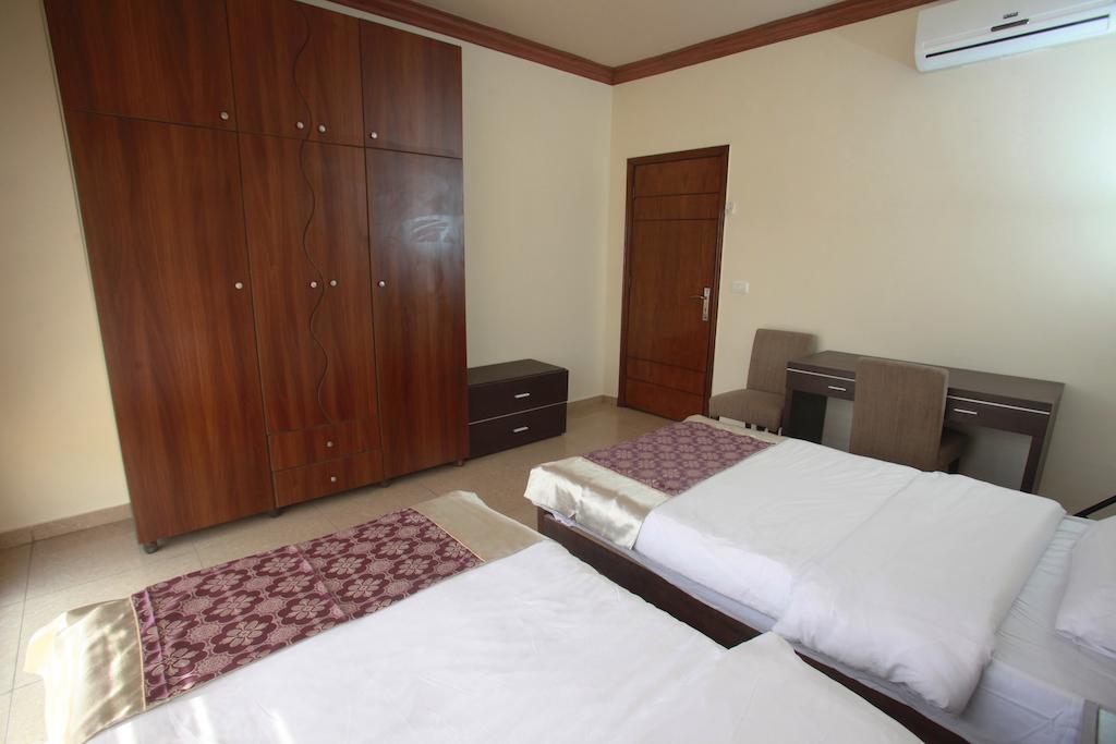 Silver Apartments Beirut Room photo